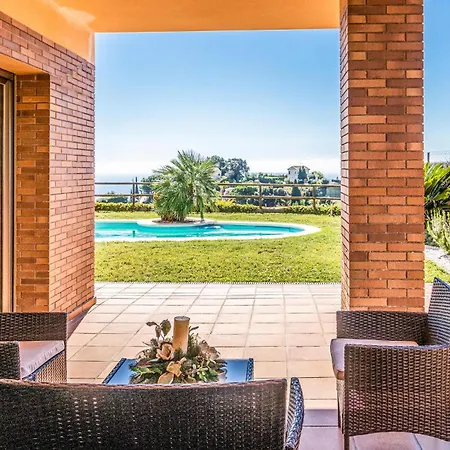 Tatil Evi 5 Bedroom Lovely In